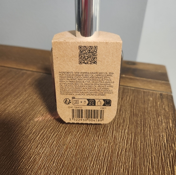 Caudalie ~ Smooth & Glow Oil Elixir for Body, Hair & Decollete ~ - Picture 4 of 5